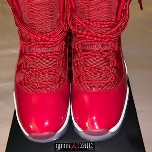 Air Jordan 11 Retro AUTHENTIC in original box